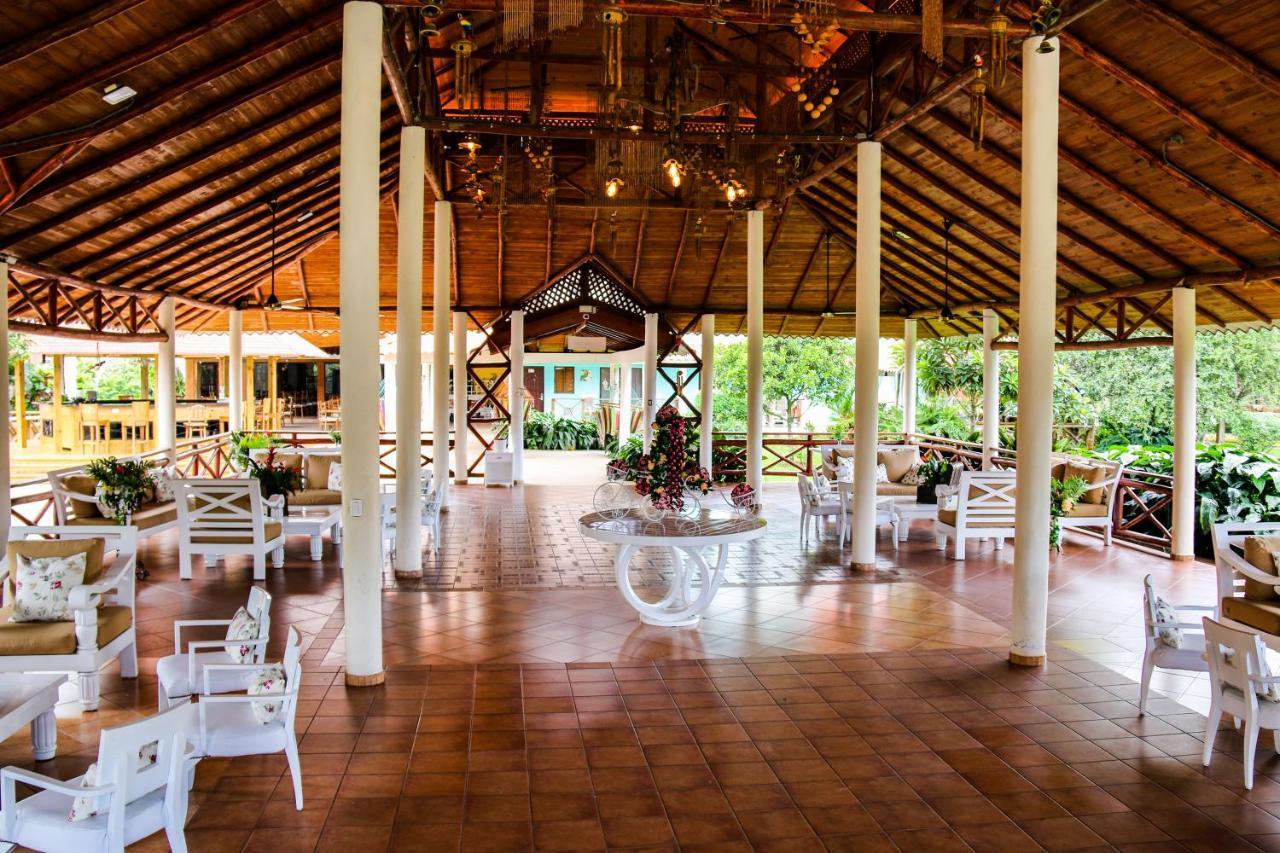 Deluxe Suites Guacamayos - Eco-Lodge & Swimming Pool Bonao Dış mekan fotoğraf