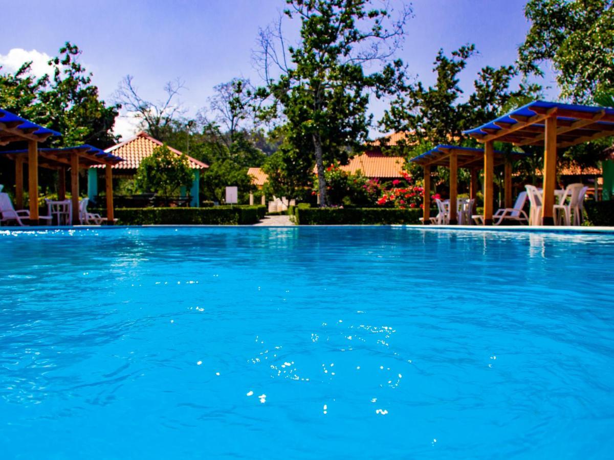 Deluxe Suites Guacamayos - Eco-Lodge & Swimming Pool Bonao Dış mekan fotoğraf