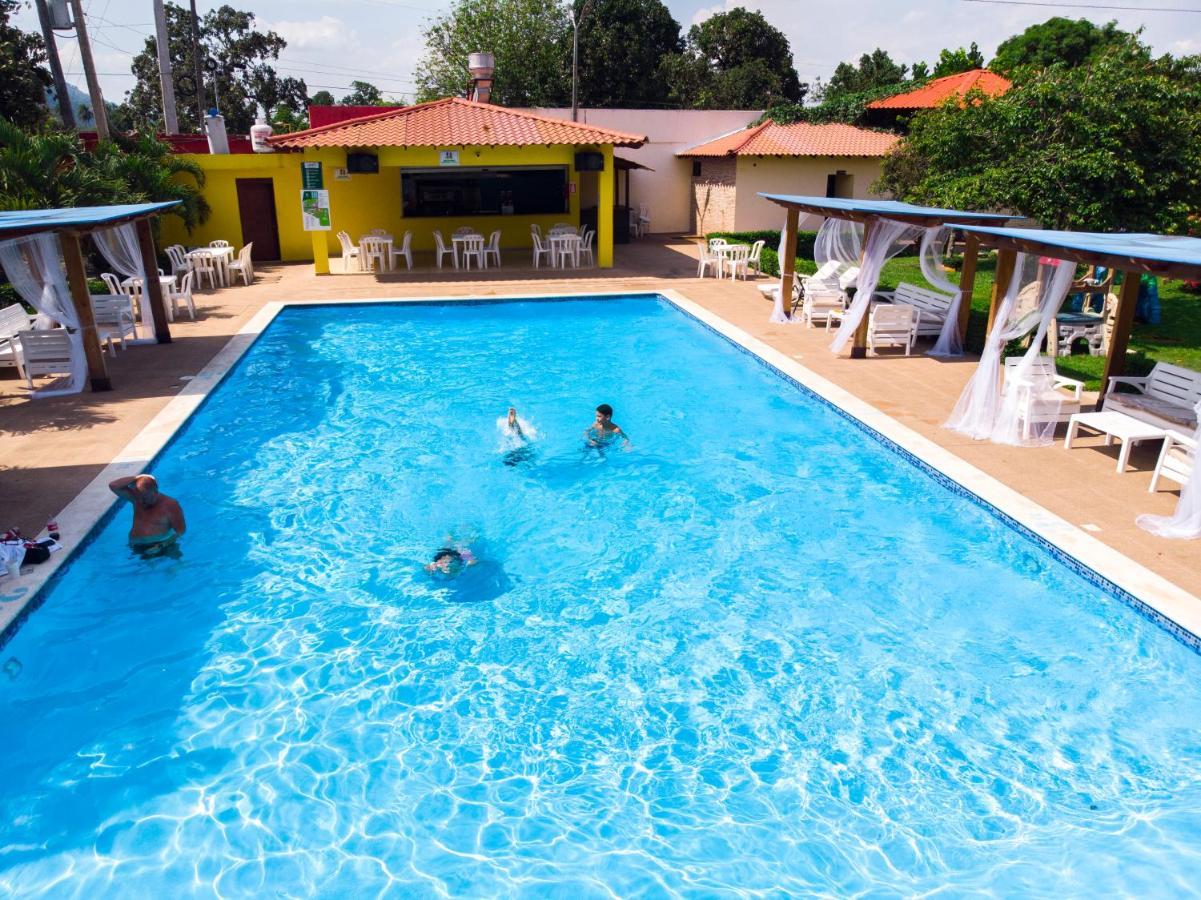 Deluxe Suites Guacamayos - Eco-Lodge & Swimming Pool Bonao Dış mekan fotoğraf