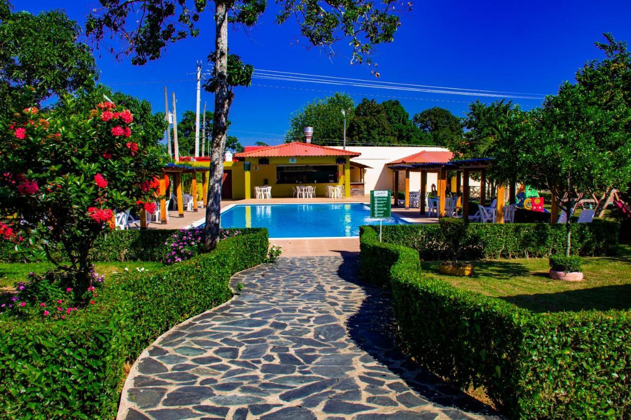 Deluxe Suites Guacamayos - Eco-Lodge & Swimming Pool Bonao Dış mekan fotoğraf